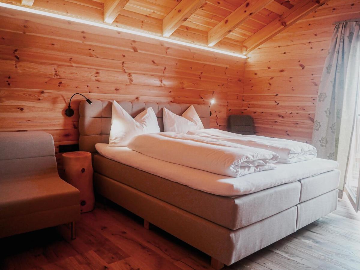 Hochleben-Chalets Am Erlebnisbauernhof Steinerhof Liebenfels Luaran gambar