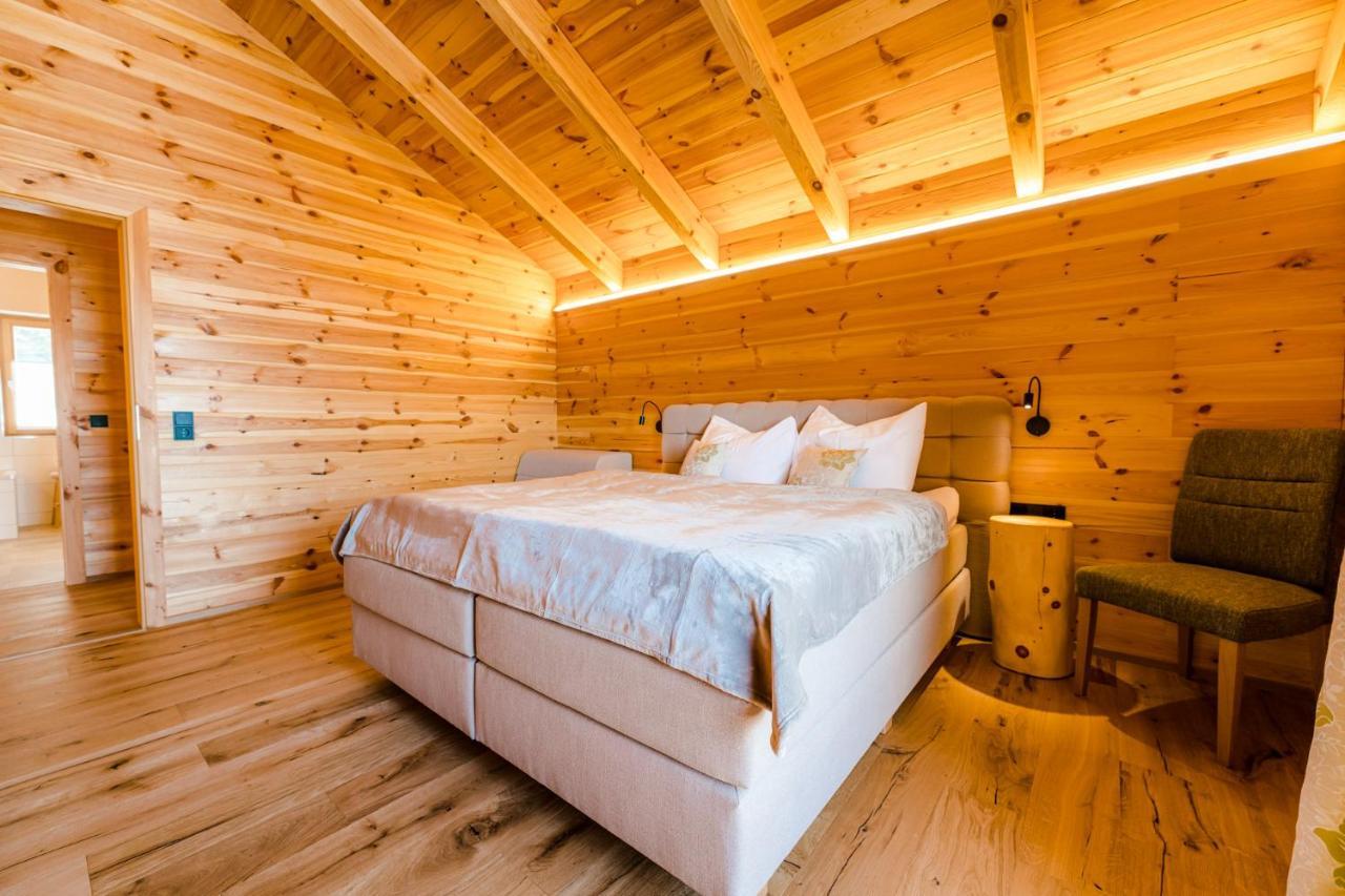 Hochleben-Chalets Am Erlebnisbauernhof Steinerhof Liebenfels Luaran gambar