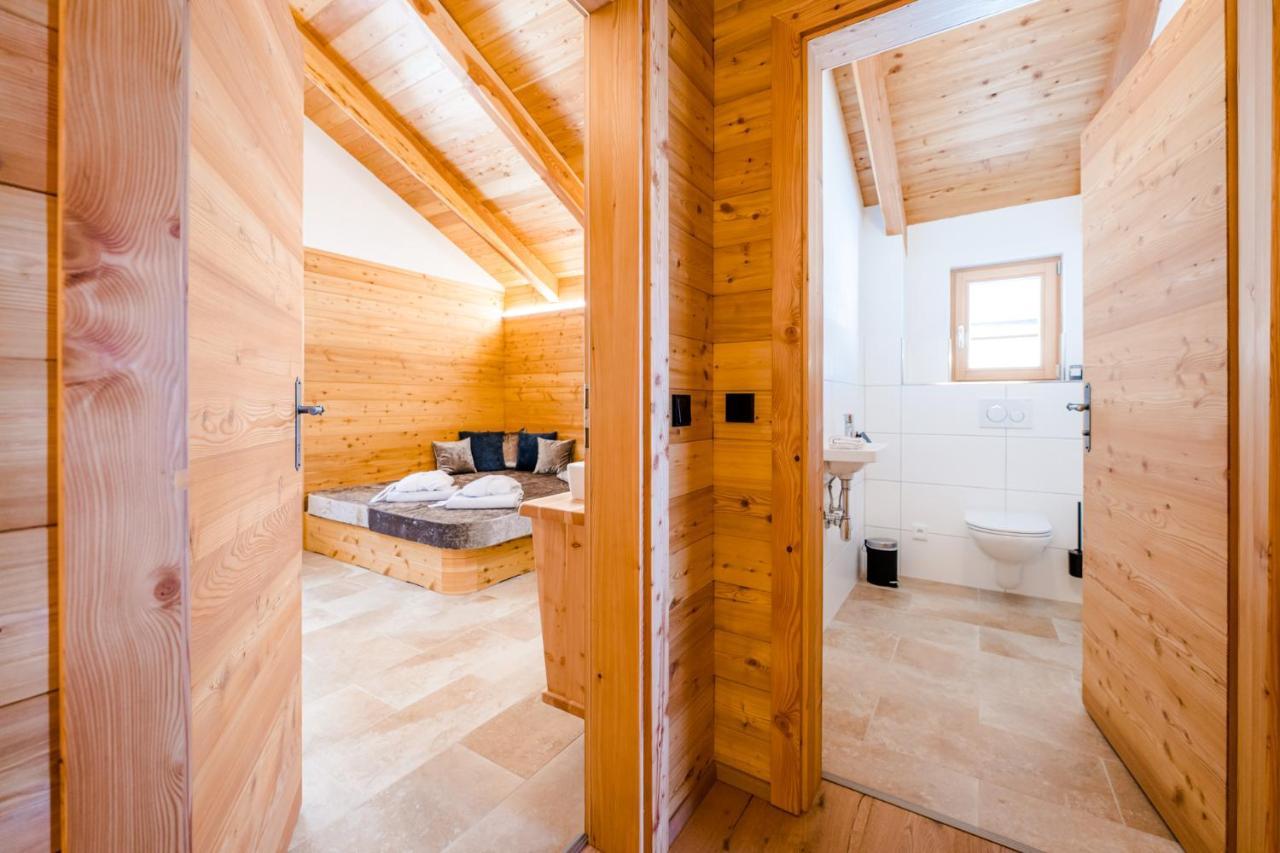 Hochleben-Chalets Am Erlebnisbauernhof Steinerhof Liebenfels Luaran gambar